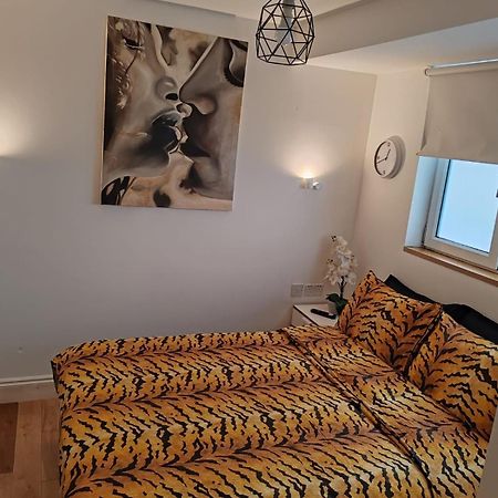 Lgbtq-Double Room London Exteriör bild